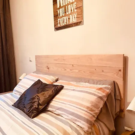 아파트 La Marquesa De Vallespin .patio.centro Ciudad. *