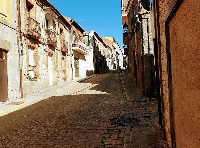 La Marquesa De Vallespin .patio.centro Ciudad. Ávila