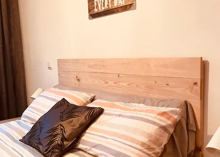 아파트 La Marquesa De Vallespin .patio.centro Ciudad. *